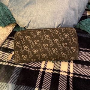 TNA Artitzia Black Wallet